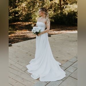 Elegant Classic Wedding Dress